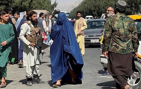 تصمیم عجیب طالبان: کتک زدن همسران و فرزندان آزاد شد