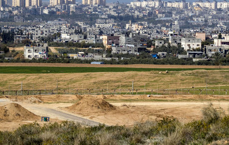 اسرائیل، دفتر رهبران حماس را بمباران کرد