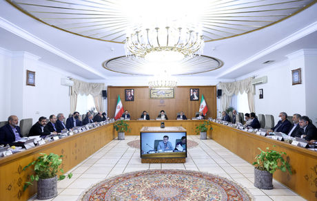 وزیر کشور مامور ریشه‌یابی فوری مسمومیت تعدادی از دانش‌آموزان در برخی مدارس شد