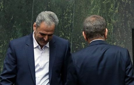  وزیر جهاد کشاورزی به‌خاطر مرغ از مردم عذرخواهی کرد