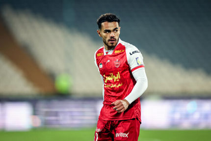 بازیکن ازبکستانی پرسپولیس ماندنی است