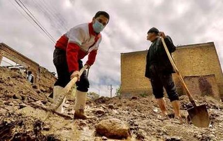 پنج مفقودی در سیل استان کرمان / پیکر یک مفقودی پیدا شد
