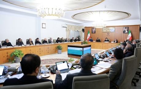 در تدوین بودجه به ظرفیت‌های اقتصادی مختلف برای تامین درآمدهای مورد نیاز توجه شود