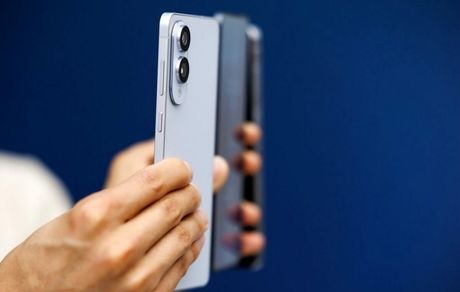 سامسونگ نسخه جدیدی از گلکسی Edge و TriFold تولید نخواهدکرد