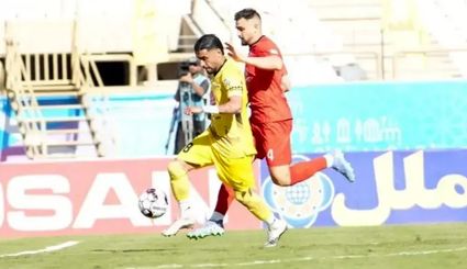 شیرازی‌ها، لیگ برتر فوتبال را به هم ریختند / تراکتور بد موقع به فجرسپاسی باخت