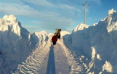 ارتفاع برف در چلگرد به ۱.۲ متر رسید