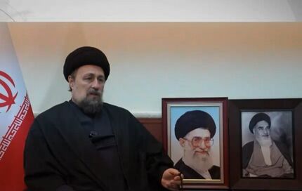 حسن خمینی: جمهوری اسلامی قائم به فرد نیست / به شورای موقت رهبری اعتماد کنیم