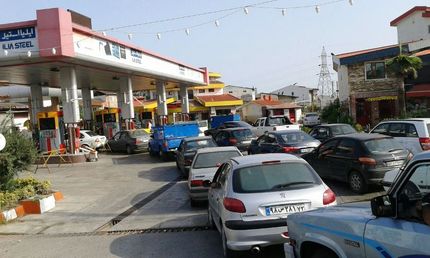 بازگشت توزیع بنزین در مهاباد به حالت عادی