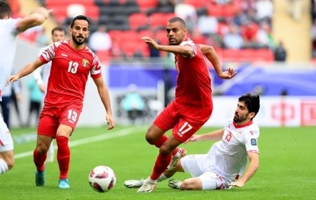 اردن اولین تیم راه‌یافته به نیمه‌نهایی جام ملت‌های آسیا / تاجیکستان با جام خداحافظی کرد