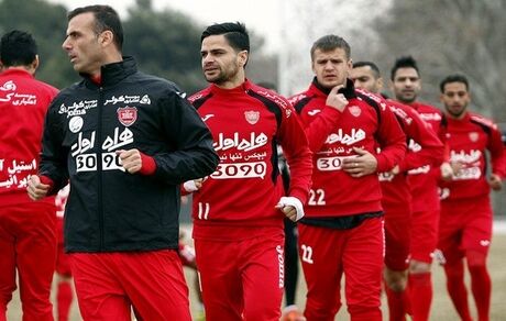 
رقیب پرسپولیس هافبک ۲۰ میلیاردی خرید

