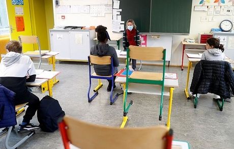 تاکید یونیسف و سازمان جهانی بهداشت بر باز بودن مدارس در اروپا