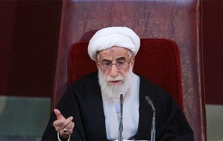 روزنامه جمهوری اسلامی: اگر آیت‌الله جنتی ناامید است، چگونه می تواند به مردم امید بدهد