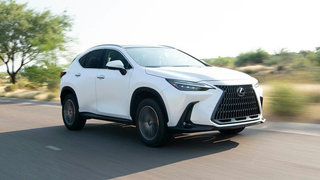 لکسوس NX2022
