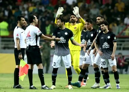 قطع VAR در بازی فولاد و تراکتور بخاطر نوسانات برق بود