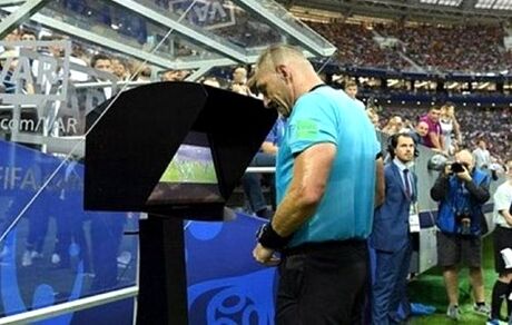  پای VAR به یورو 2020 باز شد