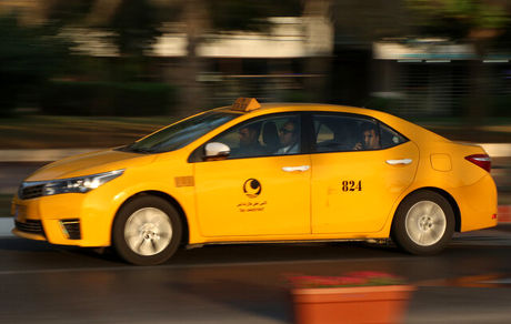 اعتراض رانندگان بین‌شهری به تاکسی‌های اینترنتی برای سفرهای بین‌شهری در ایام نوروز