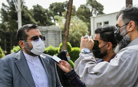 وزیر ارشاد: صادر کننده کاغذ خواهیم شد