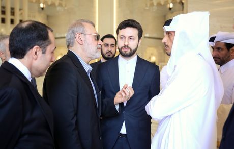 لاریجانی با نخست وزیر قطر دیدار کرد