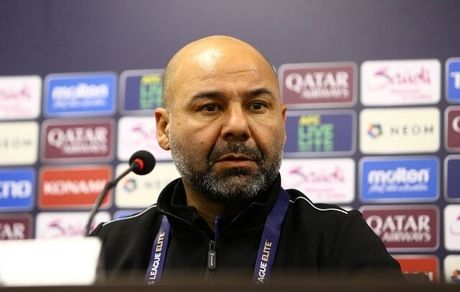 سرمربی استقلال: شانس زیادی برای صعود داریم