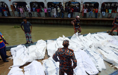 قایق زائران هندو در بگلادش غرق شد / ۴۸ نفر کشته و مفقود شدند
