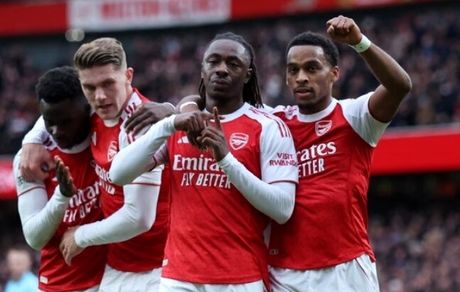 ادامه صدرنشینی آرسنال در روز شکست منچستر سیتی