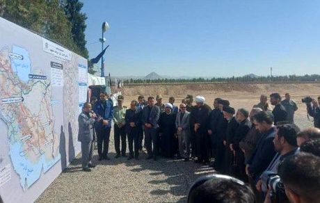 رئیسی: مقدمات کار ابر پروژه ریلی شرق کشور کاملا فراهم شده است