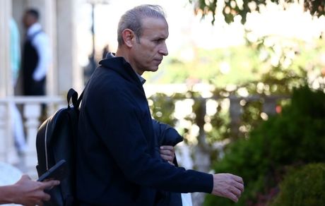 باشگاه پرسپولیس با استعفای گل‌محمدی مخالفت کرد