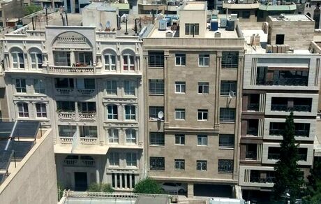 رییس اتحادیه املاک در واکنش به تعیین سقف اجاره‌بها: این دستور پوشیدن پالتو در تابستان است!
