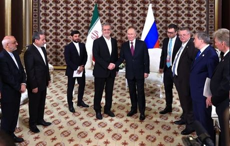 پزشکیان در دیدار با پوتین: ارتباط ‌ما با روسیه صمیمانه و ‌راهبردی است