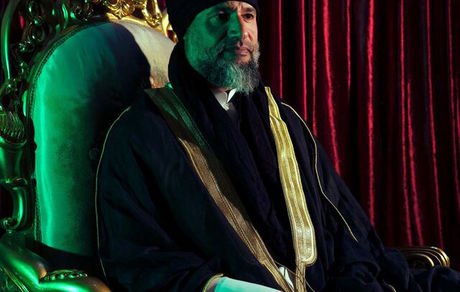 بلومبرگ: روسیه به حفتر برای حمایت از سیف الاسلام قذافی در انتخابات لیبی فشار می‌آورد