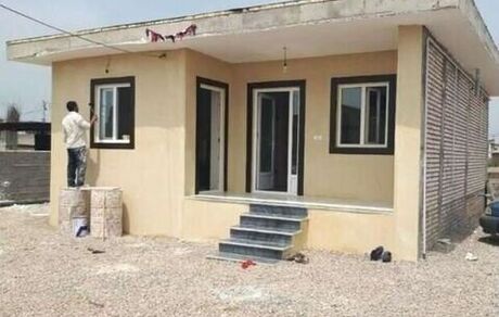 رئیس بنیاد مسکن: اول گچ و خاک، بعدا سفیدکاری و کاشی/ خانه‌ها کم‌کم نوسازی می‌شود