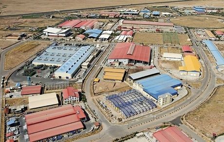 وزارت صمت: امسال ۱۰۰۰ واحد تولیدی راکد، احیا شده است