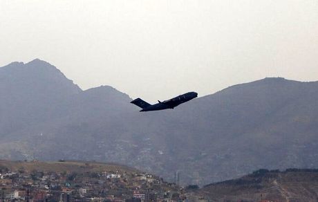 پایان حضور آمریکا در افغانستان با پرواز آخرین هواپیما