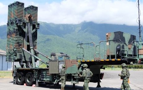 تهدید تایوان به هدف‌گیری هواپیماها و پهپادهای چینی