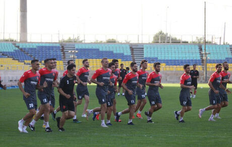 تمرین پرسپولیس تعطیل شد 