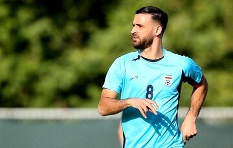 پیشنهاد صدرنشین لیگ عربستان به ستاره سابق پرسپولیس