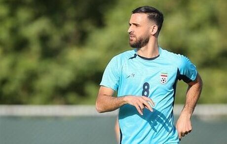 پیشنهاد صدرنشین لیگ عربستان به ستاره سابق پرسپولیس