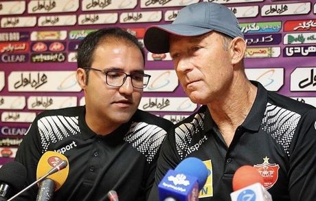 کالدرون: از پیروزی‌مان خوشحالم از بازی تیمم نه/ مسئولیت تصمیم برای بازی دادن به جونیور را می‌پذیرم