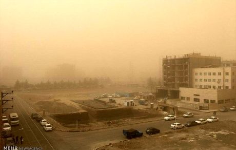 هشدار هواشناسی: خیزش گرد و خاک در نقاط مختلف کشور/ رگبار باران در ۲۱ استان