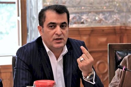 خلیل زاده: موسوی اصرار داشت یک مفسد اقتصادی را به استقلال بیاورد!