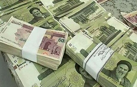 نقدینگی در آستانه رسیدن به ۴۰۰۰هزار میلیارد تومان!