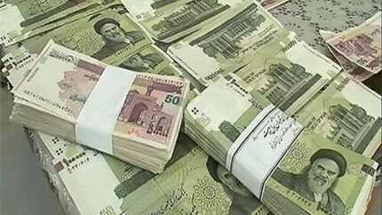 نقدینگی در آستانه رسیدن به ۴۰۰۰هزار میلیارد تومان!