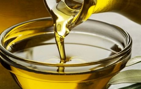 ادامه واردات روغن خام خوراکی به کشور از بندر امام