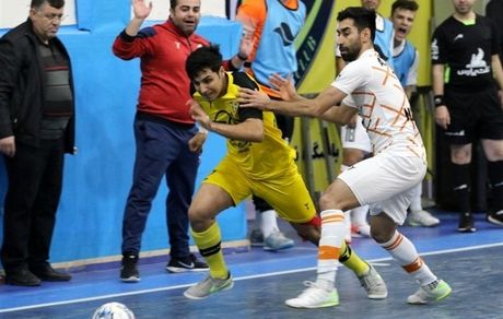 لیگ برتر فوتسال: اختلاف گیتی‎پسند با مدعی عنوان قهرمانی به ۷ امتیاز رسید