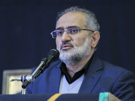حسینی: اساتید و دانشگاهیان می‌توانند نقشه‌های دشمنان را خنثی کنند