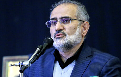 حسینی: اساتید و دانشگاهیان می‌توانند نقشه‌های دشمنان را خنثی کنند