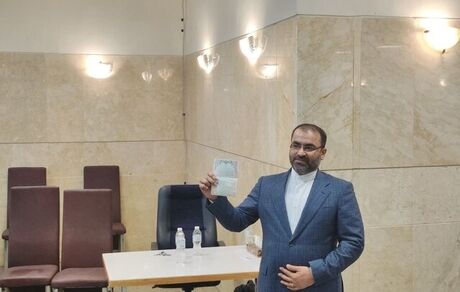 ادامه ثبت‌نام نمایندگان سابق مجلس برای ریاست جمهوری به نماینده آبادان رسید