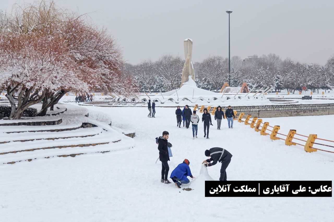 نیمه نخست زمستان ارومیه گذشت / دو ماه متفاوت بی و با برف