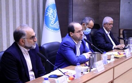 رئیس دانشگاه تهران: شأن نهاد دانشگاه چیزی جز گفت‌وگو نیست/ فضای کمیته انضباطی باید بر اساس حوصله و منطق شکل بگیرد