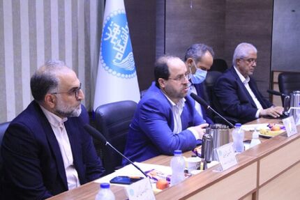 رئیس دانشگاه تهران: شأن نهاد دانشگاه چیزی جز گفت‌وگو نیست/ فضای کمیته انضباطی باید بر اساس حوصله و منطق شکل بگیرد